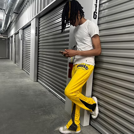 LU STACKED SWEATPANTS